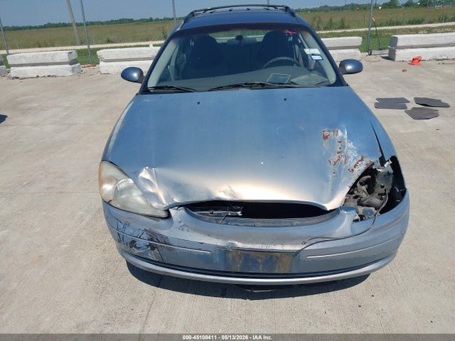 45108411 :رقم المزاد ، 1FAFP58S6YA205939 vin ، 2000 Ford Taurus Se مزاد بيع