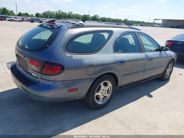 45108411 :رقم المزاد ، 1FAFP58S6YA205939 vin ، 2000 Ford Taurus Se مزاد بيع