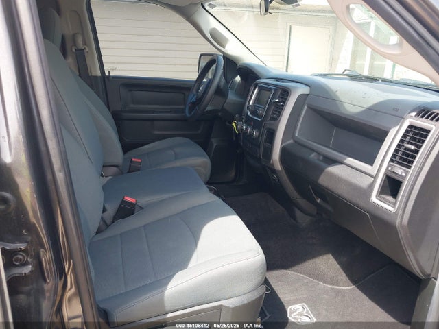 2018 Ram 1500 Tradesman  4x4 5'7 Box მანქანა იყიდება აუქციონზე, vin: 1C6RR7KG2JS106186, აუქციონის ნომერი: 45108412