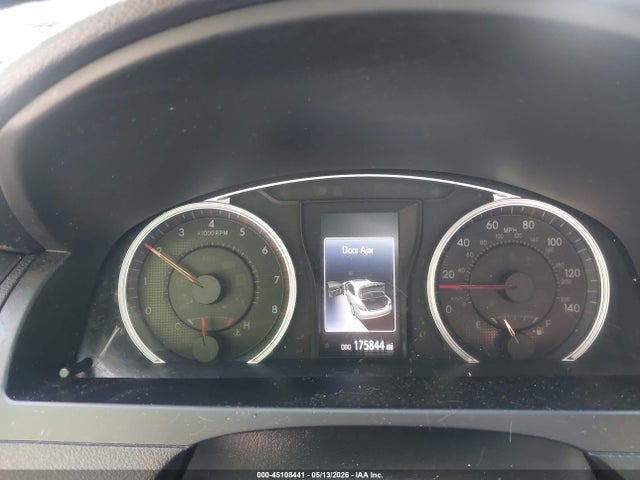 45108441 :رقم المزاد ، 4T1BF1FK1FU902594 vin ، 2015 Toyota Camry Se مزاد بيع