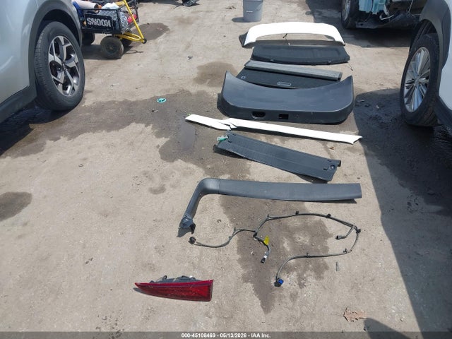 45108469 :رقم المزاد ، KM8K2CAA7MU754602 vin ، 2021 Hyundai Kona Sel مزاد بيع