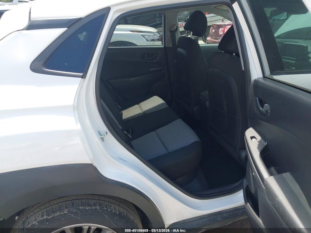 45108469 :رقم المزاد ، KM8K2CAA7MU754602 vin ، 2021 Hyundai Kona Sel مزاد بيع