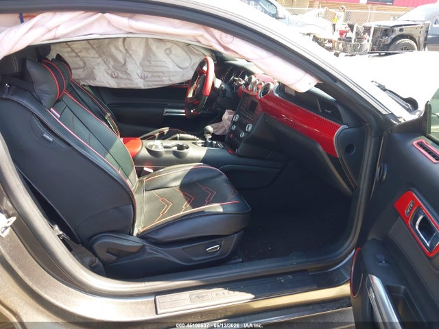 45108537 :رقم المزاد ، 1FA6P8CF1F5406553 vin ، 2015 Ford Mustang Gt مزاد بيع