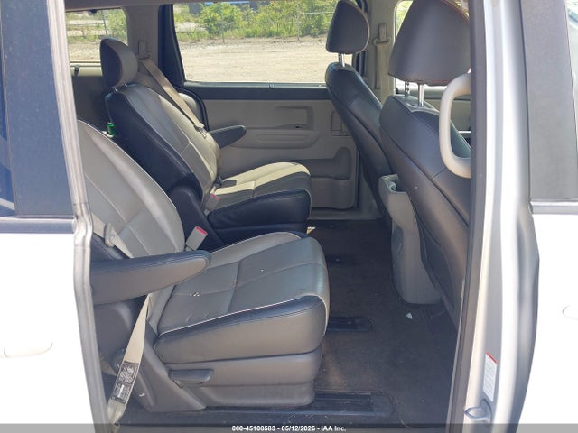 Продажа на аукционе авто 2017 Kia Sedona Lx, vin: KNDMB5C1XH6254790, номер лота: 45108583