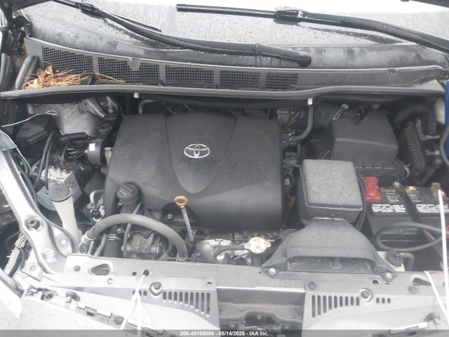 2020 Toyota Sienna Xle მანქანა იყიდება აუქციონზე, vin: 5TDYZ3DC3LS042890, აუქციონის ნომერი: 45108594