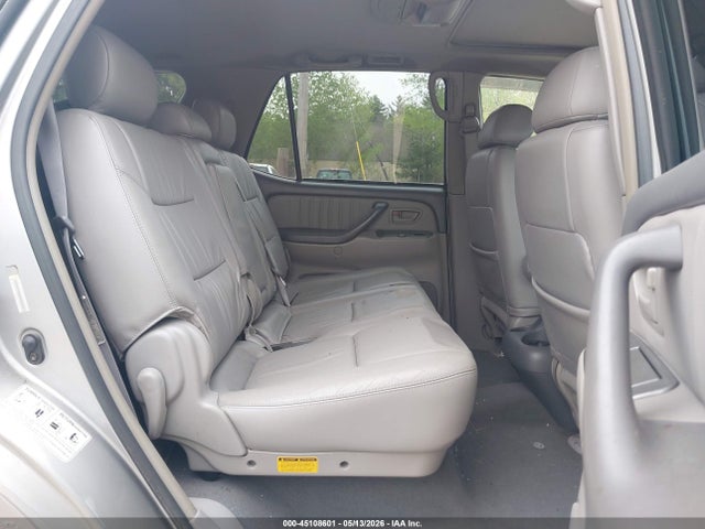 Продажа на аукционе авто 2004 Toyota Sequoia Limited V8, vin: 5TDBT48A24S231537, номер лота: 45108601