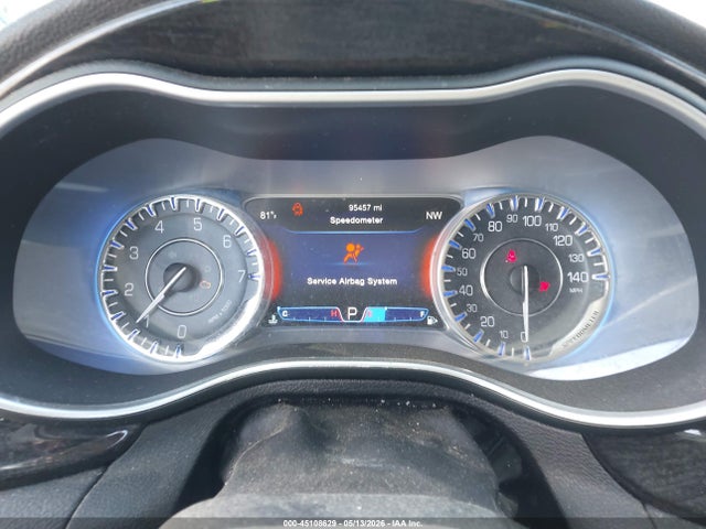 45108629 :رقم المزاد ، 1C3CCCCB8FN662797 vin ، 2015 Chrysler 200 C مزاد بيع