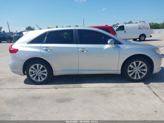 4T3ZA3BB0EU085106 Toyota VENZA LE