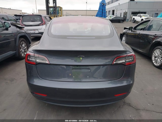 Aukcja sprzedaży 2018 Tesla Model 3 Long Range/mid Range, vin: 5YJ3E1EA5JF018910, numer aukcji: 45108664