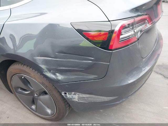 Aukcja sprzedaży 2018 Tesla Model 3 Long Range/mid Range, vin: 5YJ3E1EA5JF018910, numer aukcji: 45108664