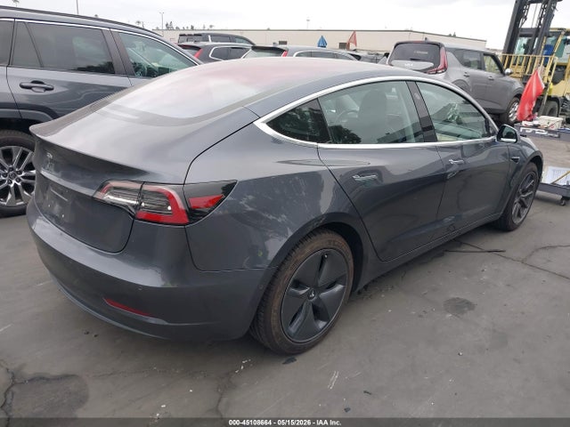 Aukcja sprzedaży 2018 Tesla Model 3 Long Range/mid Range, vin: 5YJ3E1EA5JF018910, numer aukcji: 45108664
