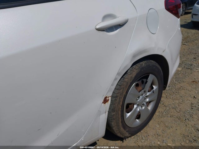 Продажа на аукционе авто 2017 Kia Forte Lx, vin: 3KPFL4A78HE042651, номер лота: 45108667