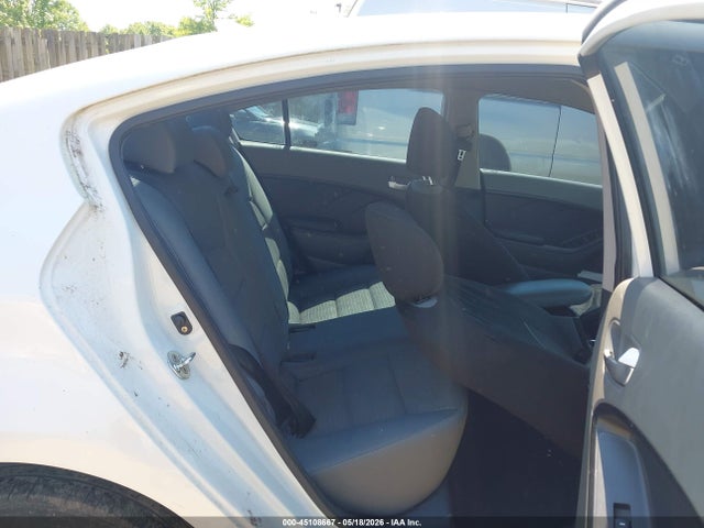 Продажа на аукционе авто 2017 Kia Forte Lx, vin: 3KPFL4A78HE042651, номер лота: 45108667