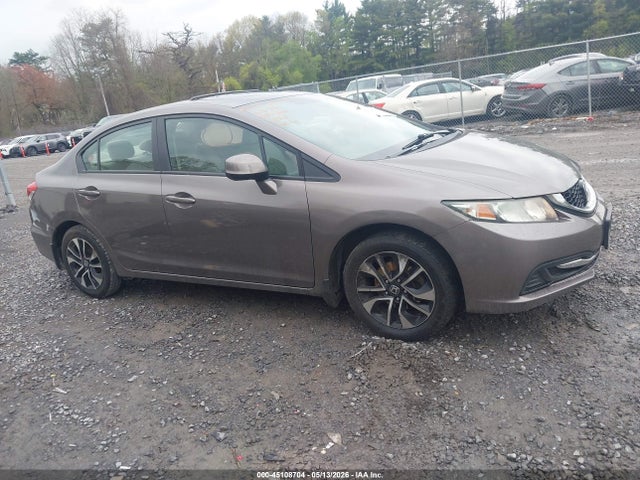 45108704 :رقم المزاد ، 2HGFB2F87DH530191 vin ، 2013 Honda Civic Ex مزاد بيع