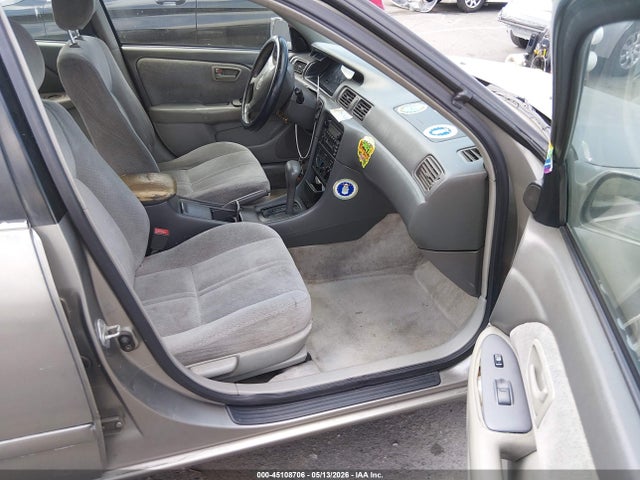 45108706 :رقم المزاد ، JT2BG22K9Y0472247 vin ، 2000 Toyota Camry Le مزاد بيع