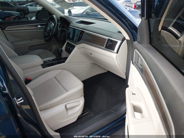 Продажа на аукционе авто 2019 Volkswagen Atlas 3.6l V6 Se W/technology R-line, vin: 1V2YR2CA3KC619622, номер лота: 45108724