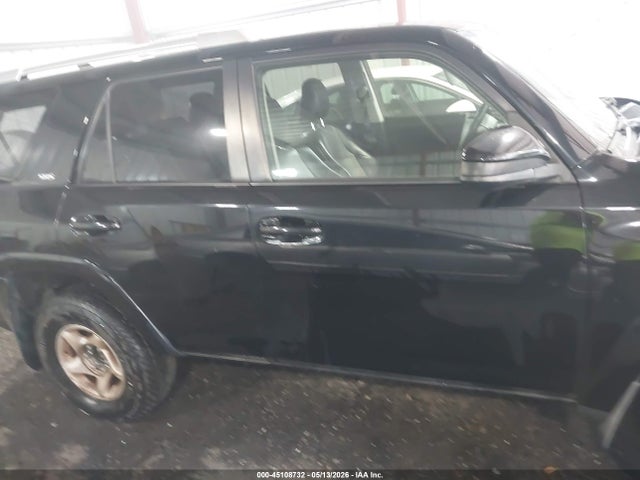 Aukcja sprzedaży 2018 Toyota 4runner Sr5, vin: JTEZU5JR0J5180652, numer aukcji: 45108732