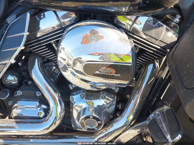 Harley-Davidson Flhtk Electra Glide Ultra Ltd 2014 1HD1KEL14EB662447 Image 8