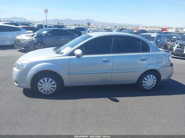 45108791 :رقم المزاد ، KNADH4A36B6864705 vin ، 2011 Kia Rio Lx مزاد بيع