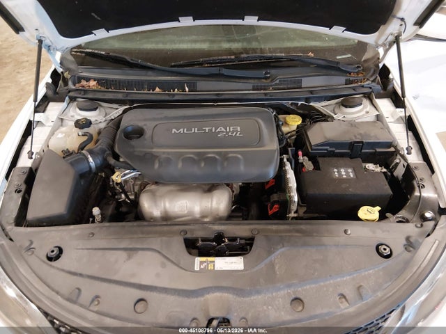 Продаж на аукціоні авто 2015 Chrysler 200 Limited, vin: 1C3CCCAB9FN741155, номер лоту: 45108796