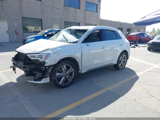2020 Audi Q3 Prestige 45 Tfsi S Line Quattro Tiptronic მანქანა იყიდება აუქციონზე, vin: WA1FECF32L1011055, აუქციონის ნომერი: 45108800