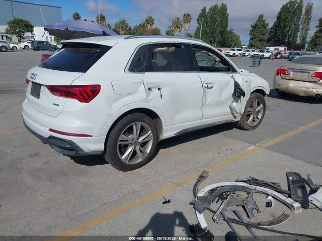 2020 Audi Q3 Prestige 45 Tfsi S Line Quattro Tiptronic მანქანა იყიდება აუქციონზე, vin: WA1FECF32L1011055, აუქციონის ნომერი: 45108800