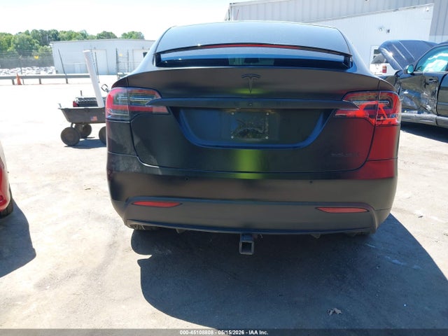 45108808 :رقم المزاد ، 5YJXCBE48KF185321 vin ، 2019 Tesla Model X P100d/performance مزاد بيع