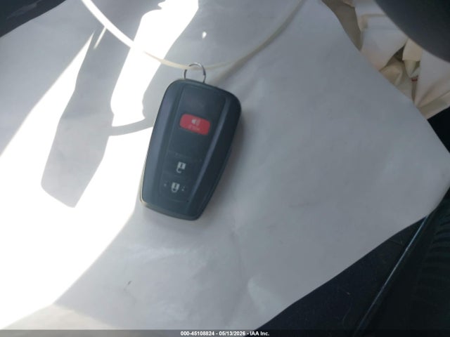 45108824 :رقم المزاد ، JTDKBRFU6G3508273 vin ، 2016 Toyota Prius Two مزاد بيع