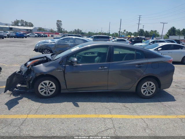 45108824 :رقم المزاد ، JTDKBRFU6G3508273 vin ، 2016 Toyota Prius Two مزاد بيع