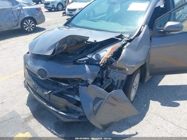 45108824 :رقم المزاد ، JTDKBRFU6G3508273 vin ، 2016 Toyota Prius Two مزاد بيع