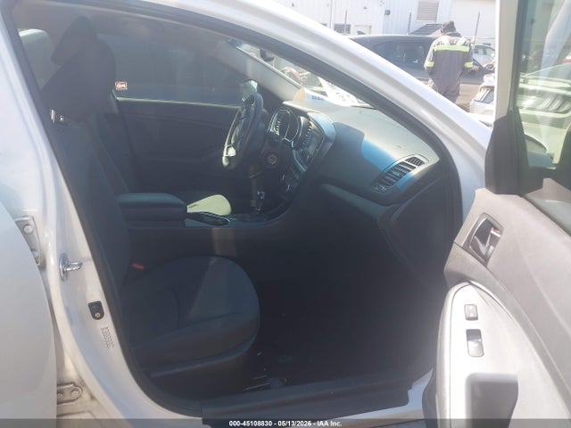 Продаж на аукціоні авто 2015 Kia Optima Lx, vin: KNAGM4A79F5653621, номер лоту: 45108830