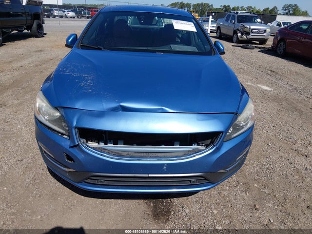 45108869 :رقم المزاد ، YV140MFK7F1347775 vin ، 2015 Volvo S60 T5 Premier مزاد بيع