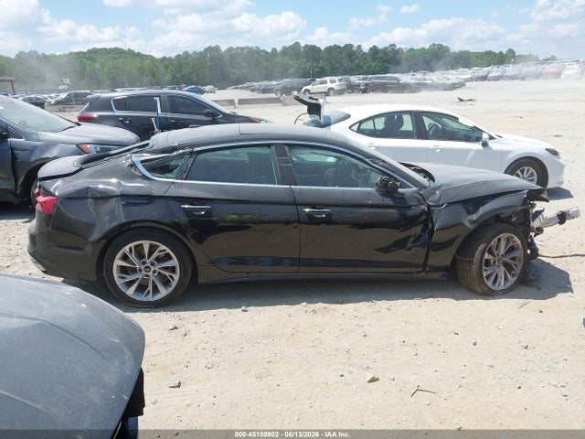 Aukcja sprzedaży 2023 Audi A5 Sportback Premium 40 Tfsi Quattro S Tronic, vin: WAUABCF53PA041078, numer aukcji: 45108902