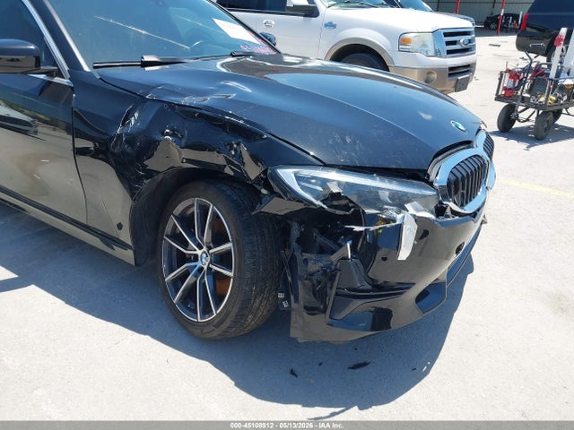 45108912 :رقم المزاد ، 3MW5R7J07M8B81674 vin ، 2021 Bmw 330i Xdrive مزاد بيع
