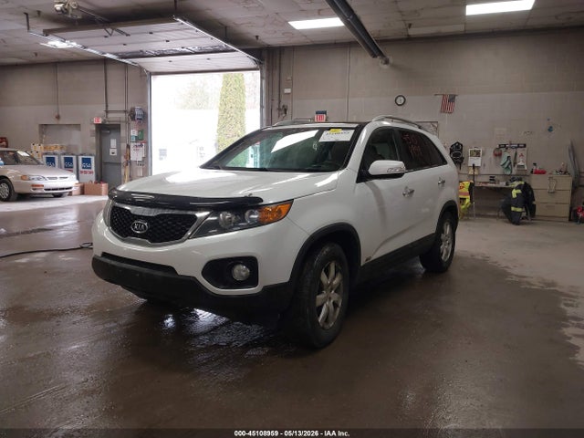 2013 Kia Sorento Ex V6 მანქანა იყიდება აუქციონზე, vin: 5XYKUDA2XDG401432, აუქციონის ნომერი: 45108959