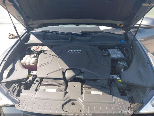 Продажа на аукционе авто 2022 Audi Q8 Prestige 55 Tfsi Quattro Tiptronic, vin: WA1FVBF10ND011372, номер лота: 45108960