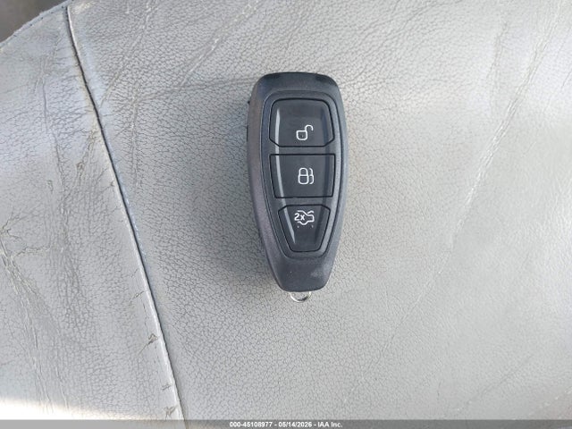 Продажа на аукционе авто 2013 Ford C-max Hybrid Sel, vin: 1FADP5BU0DL525452, номер лота: 45108977