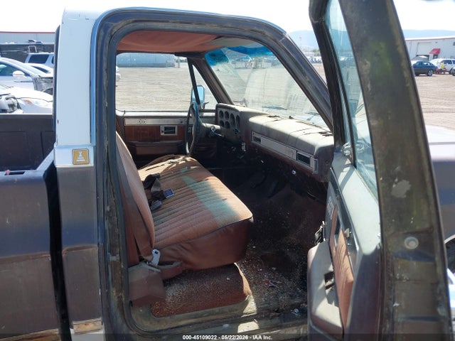 Продажа на аукционе авто 1984 Chevrolet C20, vin: 2GCGC24M3E1232540, номер лота: 45109022
