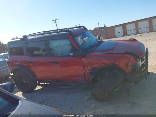 Продажа на аукционе авто 2023 Ford Bronco Wildtrak, vin: 1FMEE5DPXPLB05502, номер лота: 45109060