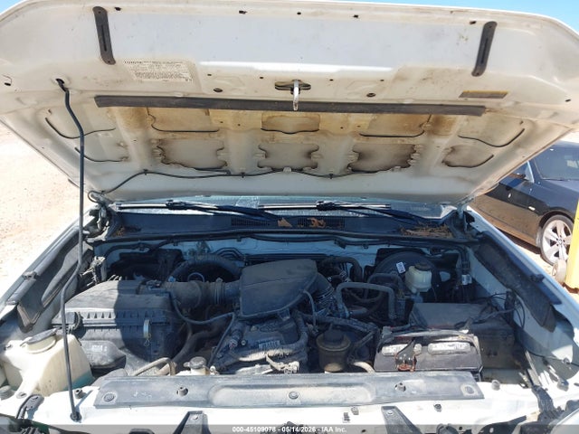 2017 Toyota Tacoma Sr მანქანა იყიდება აუქციონზე, vin: 5TFSX5EN8HX056003, აუქციონის ნომერი: 45109078