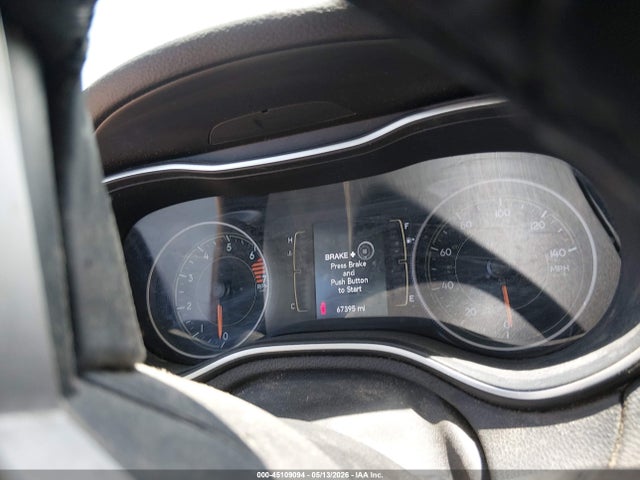 1C4PJLLB6KD393315 Jeep Cherokee Latitude Plus Fwd