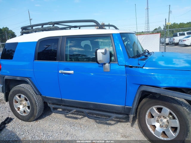 Auction sale of the 2007 Toyota Fj Cruiser, vin: JTEBU11F270079702, lot number: 45109095