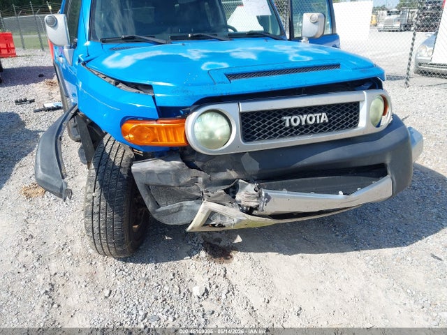 Auction sale of the 2007 Toyota Fj Cruiser, vin: JTEBU11F270079702, lot number: 45109095