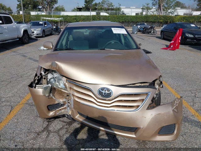 2010 Toyota Camry Le მანქანა იყიდება აუქციონზე, vin: 4T4BF3EK5AR029962, აუქციონის ნომერი: 45109167