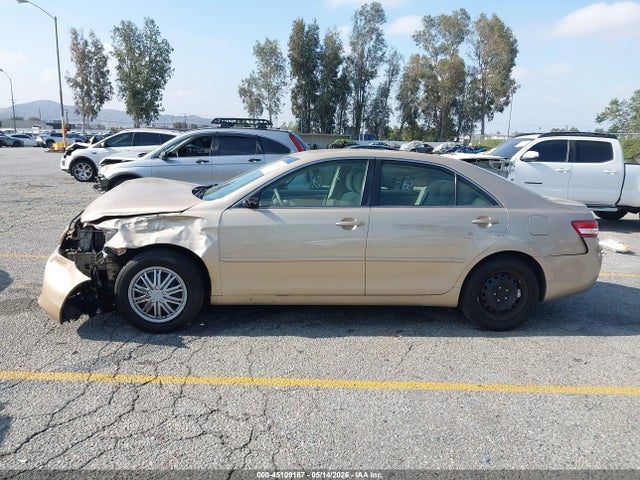 2010 Toyota Camry Le მანქანა იყიდება აუქციონზე, vin: 4T4BF3EK5AR029962, აუქციონის ნომერი: 45109167