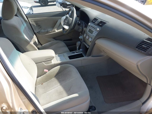 2010 Toyota Camry Le მანქანა იყიდება აუქციონზე, vin: 4T4BF3EK5AR029962, აუქციონის ნომერი: 45109167