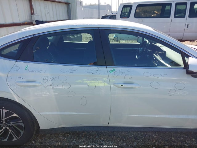 2026 Hyundai Sonata Hybrid Blue მანქანა იყიდება აუქციონზე, vin: KMHL24JJ0TA160749, აუქციონის ნომერი: 45109172