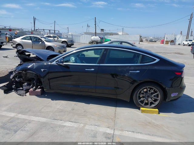 Продаж на аукціоні авто 2019 Tesla Model 3 Long Range/mid Range/standard Range/standard Range Plus, vin: 5YJ3E1EA8KF331032, номер лоту: 45109182