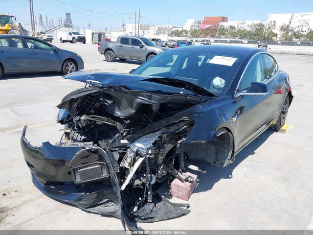 Продаж на аукціоні авто 2019 Tesla Model 3 Long Range/mid Range/standard Range/standard Range Plus, vin: 5YJ3E1EA8KF331032, номер лоту: 45109182