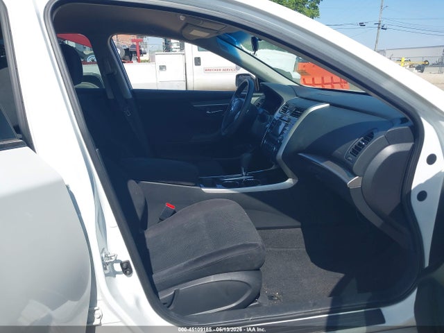 Продажа на аукционе авто 2014 Nissan Altima 2.5 S, vin: 1N4AL3AP3EC182572, номер лота: 45109185